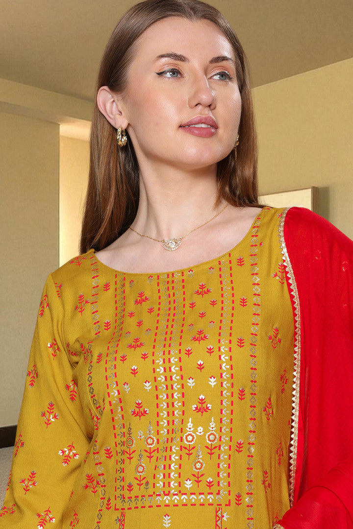 Casual Ethnic Straight Kurta Set With Dupatta