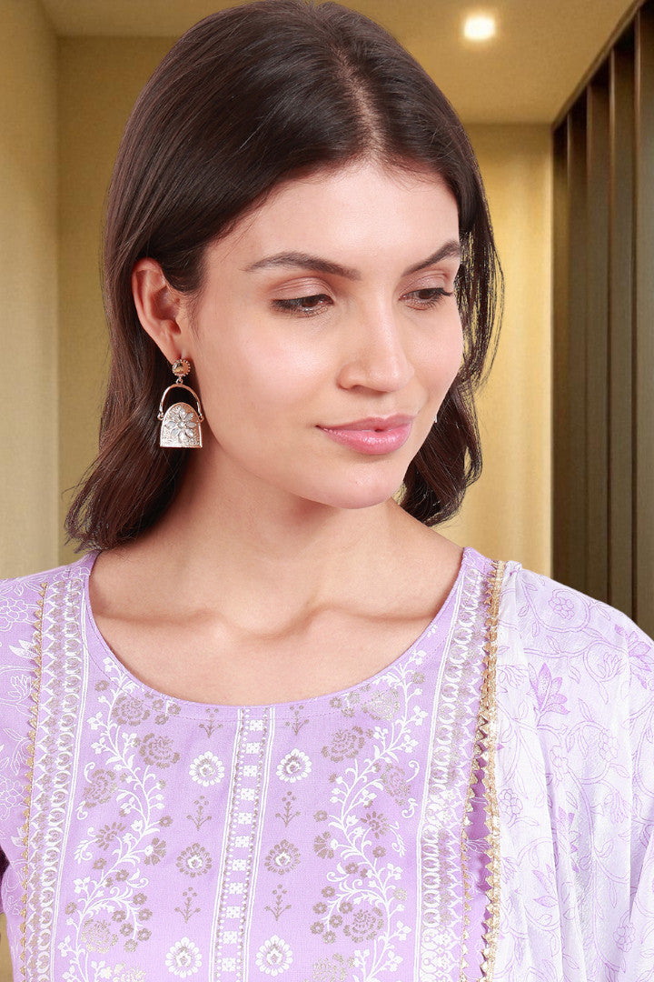 Festive Anarkali Kurta Set – Elegant Design with Dupatta