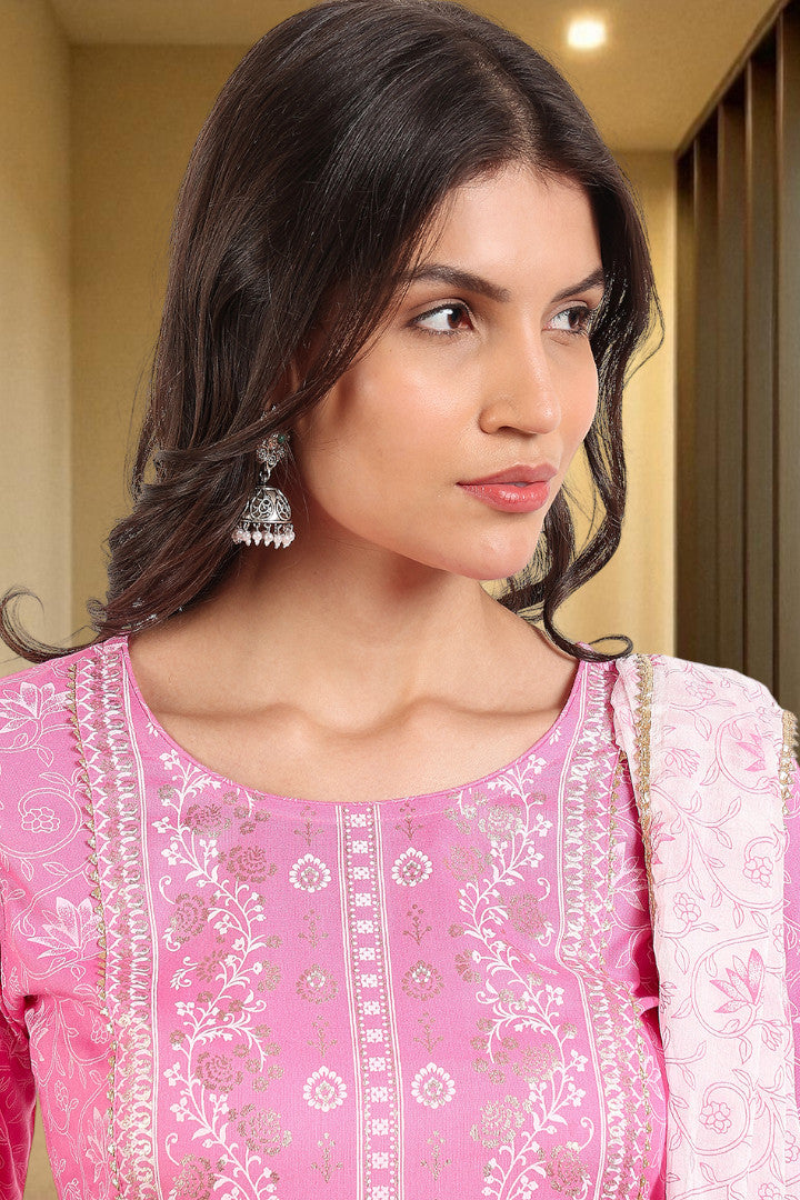 Festive Anarkali Kurta Set – Elegant Design with Dupatta