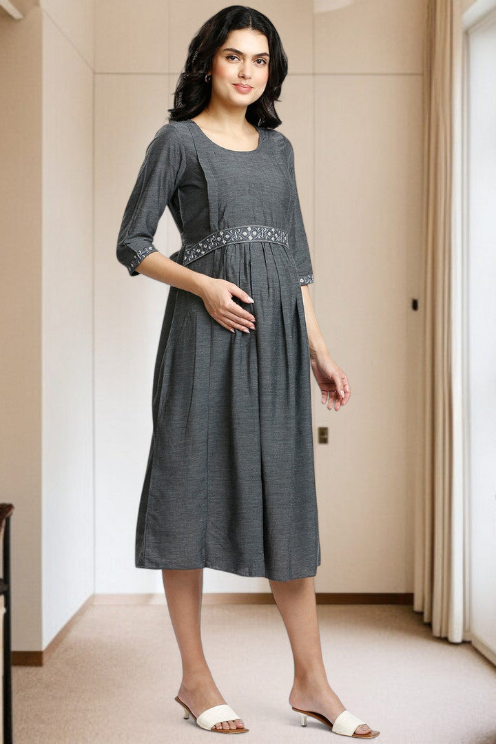 PolyCotton Embroidered Maternity Kurta – Designed for Pregnancy & Nursing