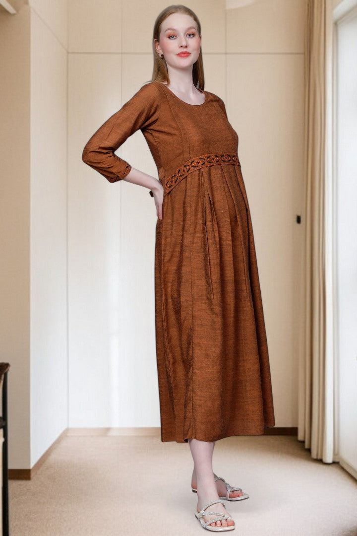 PolyCotton Embroidered Maternity Kurta – Designed for Pregnancy & Nursing
