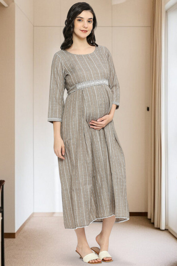 PolyCotton Embroidered Maternity Kurta – Designed for Pregnancy & Nursing