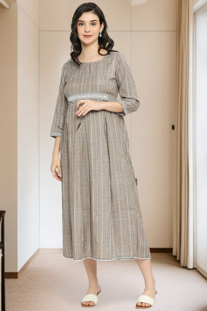 PolyCotton Embroidered Maternity Kurta – Designed for Pregnancy & Nursing