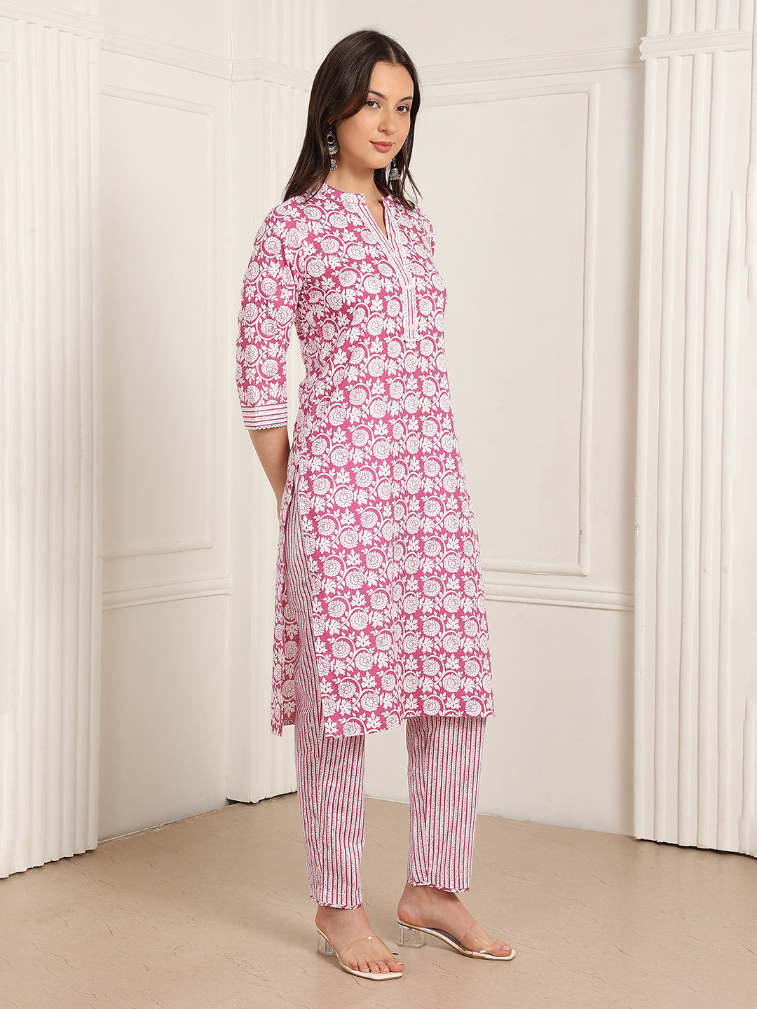 Casual Ethnic Straight Kurta Set With Dupatta (DS842)