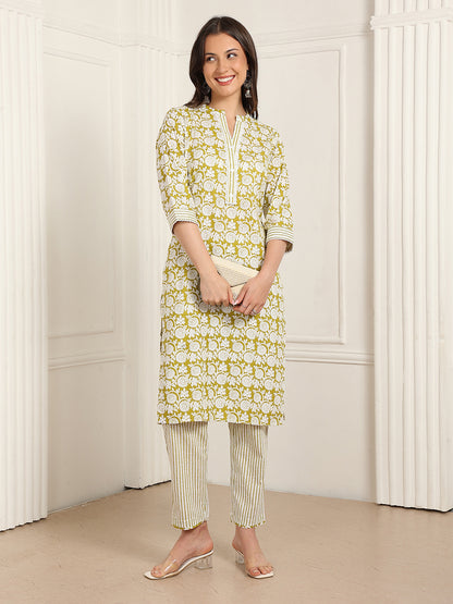 Casual Ethnic Straight Kurta Set With Dupatta (DS843)