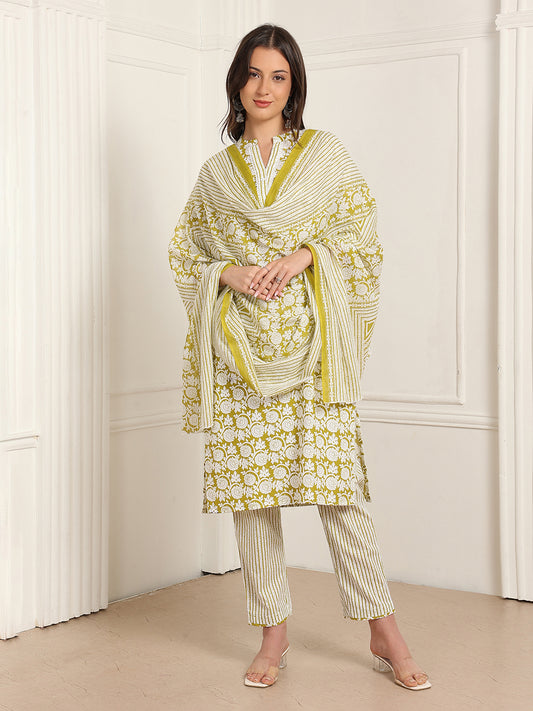 Casual Ethnic Straight Kurta Set With Dupatta (DS843)