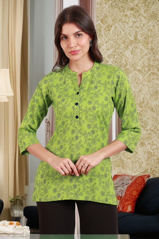Printed Tunic Tops for Effortless Everyday Style